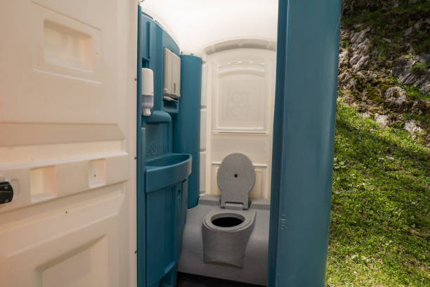 Best Portable toilet rental cost  in East Douglas, MA